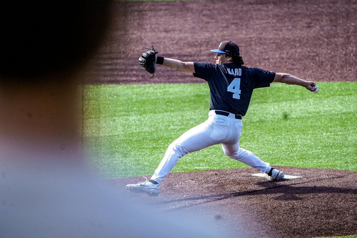 Three scoreless outta Gabe. 

😈 <a href="/gnard2022/">Gabriel Nard</a> 

M4 | Duke 2, Clemson 1 | #BlueCollar