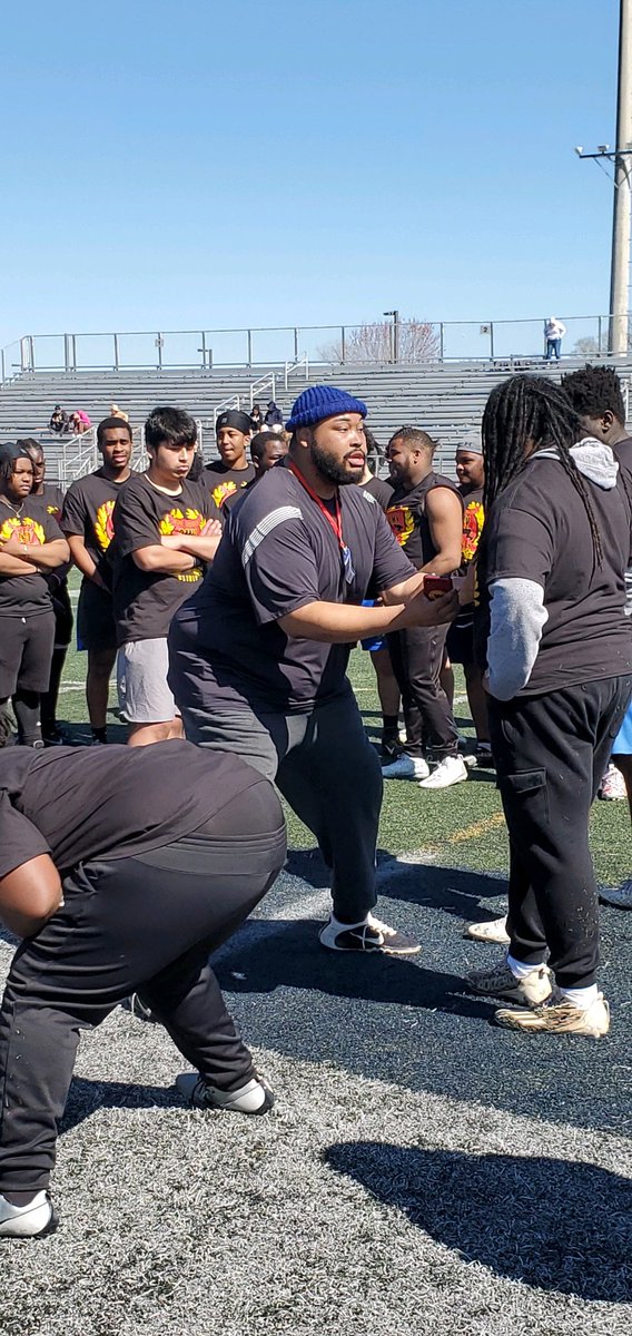 Coach Chris Pressley (@coachchrisoline) on Twitter photo 