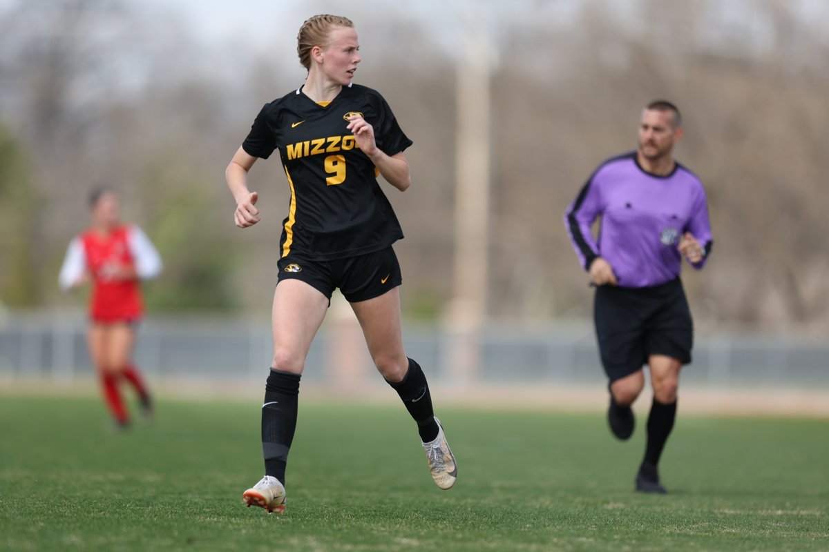 MizzouSoccer's tweet photo. Back on the pitch 🏟️ https://t.co/Z0nqvNAGVP