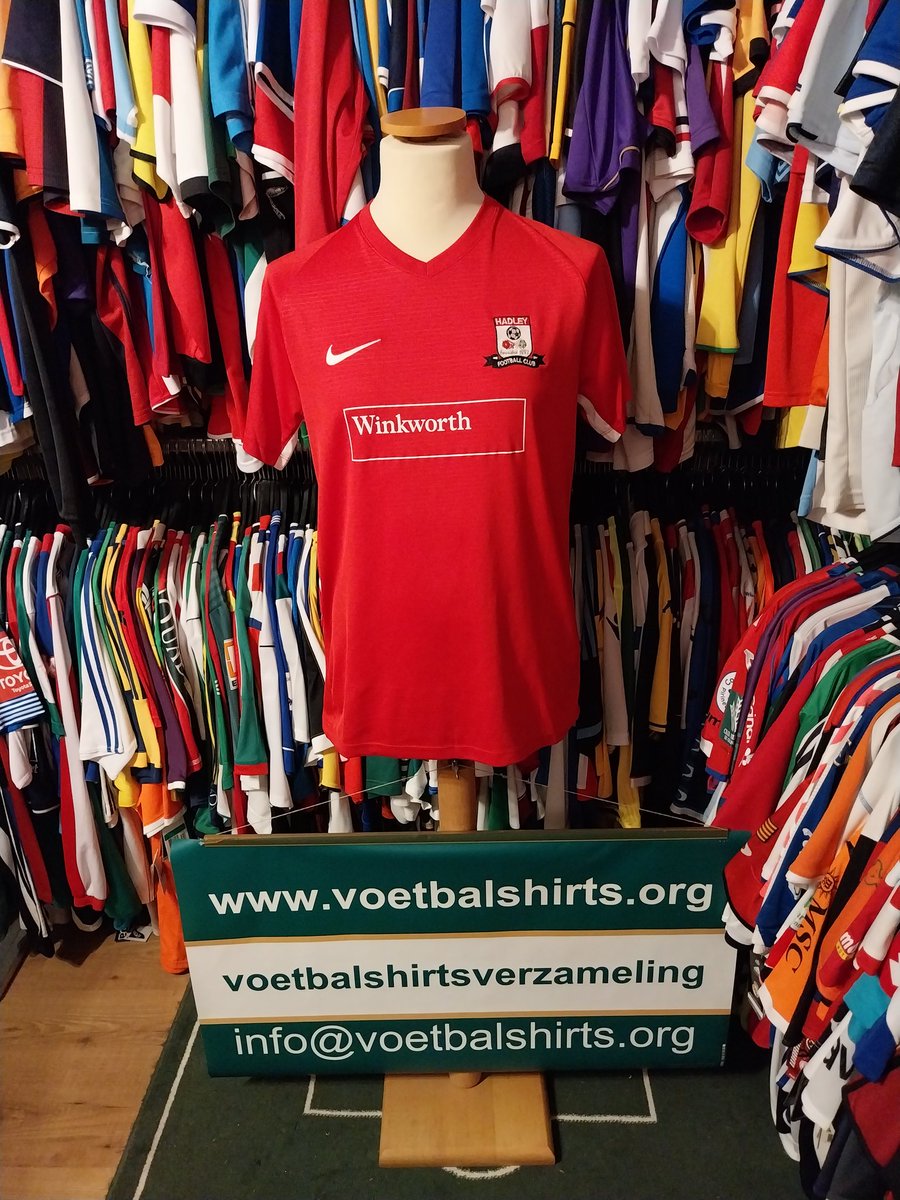 vtblshirts's tweet photo. Added another great shirt to the collection! A matchworn @hadleyfc shirt! 2.972 shirts in the collection now! @HadleyBricks #collection #footballshirts #hadleyfc @Nike @WinkworthUK https://t.co/VnvuSahiWv