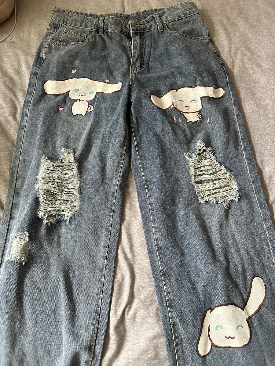 iamnyadiaz's tweet photo. Still available on my Depop! They’re too cute to pass up! https://t.co/rmgUNmjeqr https://t.co/InE74S4pJA