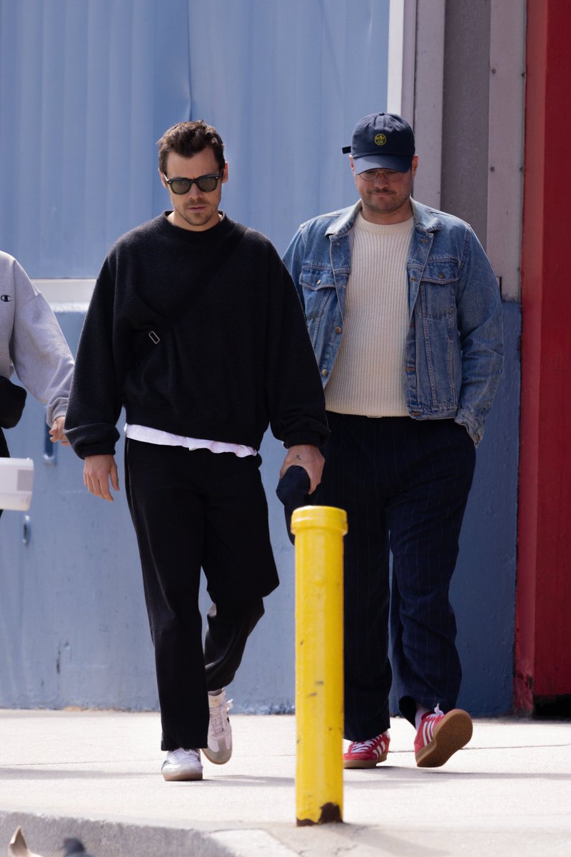 hsfloraIss's tweet image. ARE YOU KIDDING ME