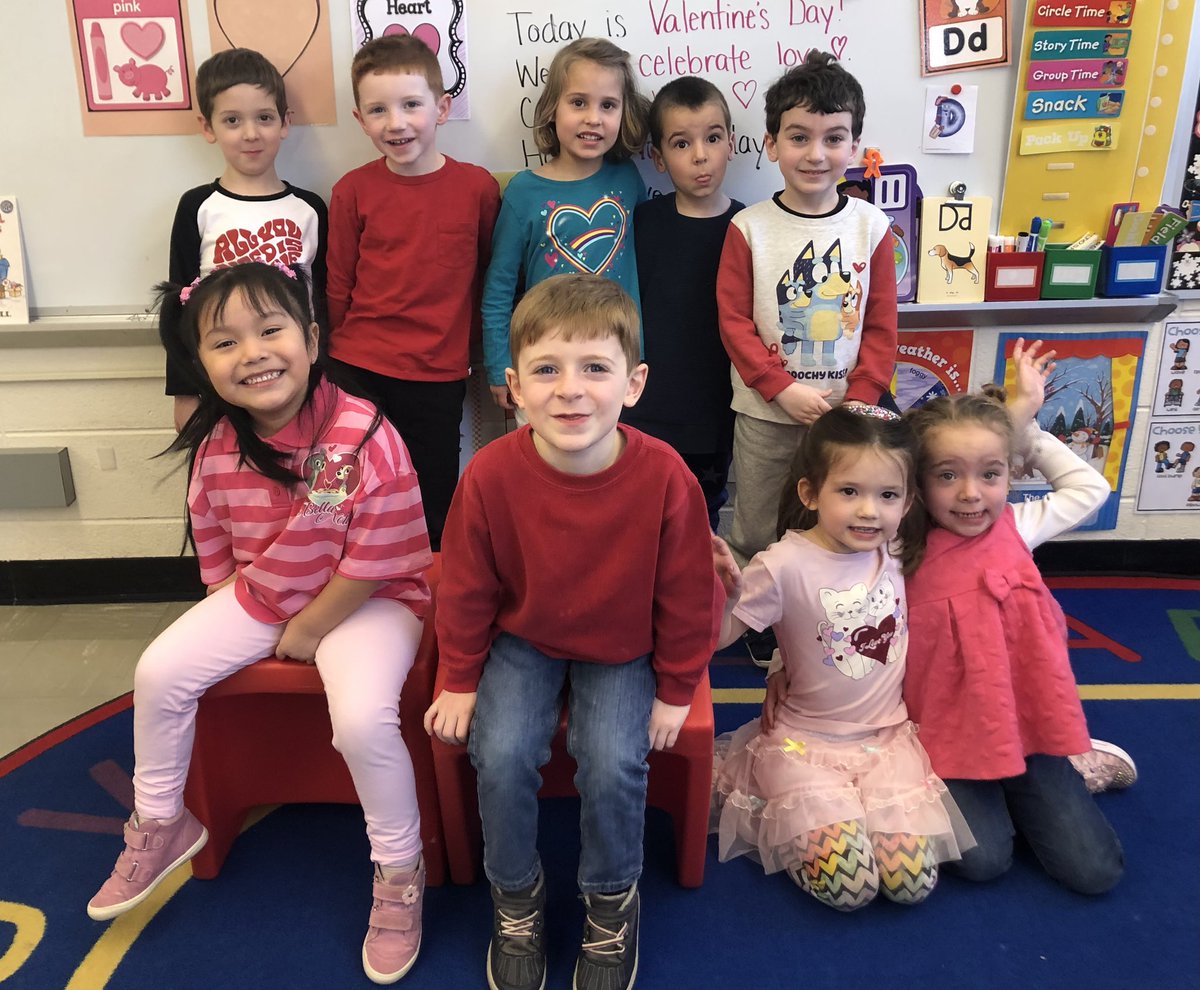 Happy Valentines Day from these little loves!!!❤️❤️❤️#thehopewellway, #HESPeech <a href="/Dr_BethHoffman/">Beth Hoffman</a>