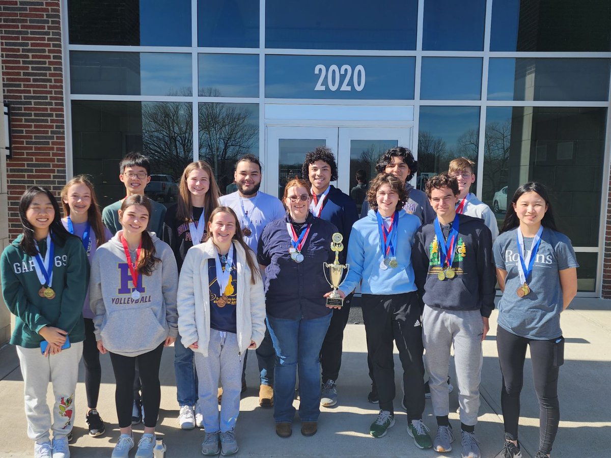 cnolson03's tweet photo. Bringing home a trophy! 2nd place overall at Regional Science Olympiad. That's a lot of medals! @BGHSPurplesNews https://t.co/yWmNAlu2L5