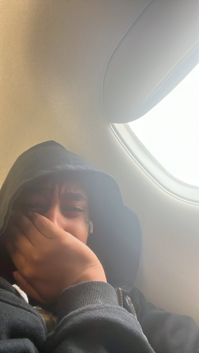 BDTRELILBROTHER's tweet image. I don’t wanna leave