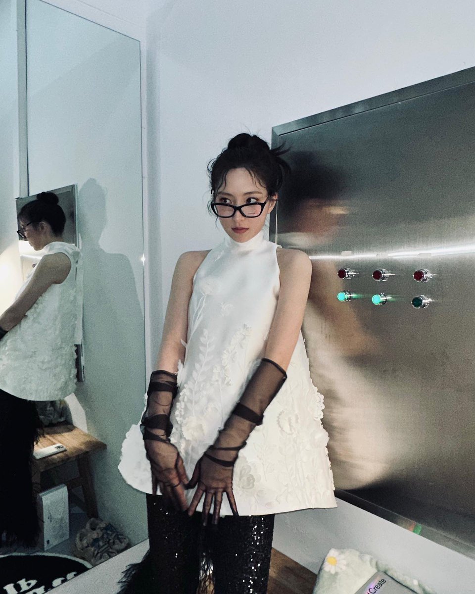 wjsngurl's tweet photo. 📸 https://t.co/XFFFLtDl0c