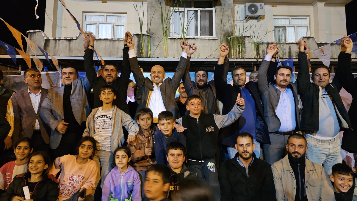 Cumhur İttifakı Yüreğir Belediye Başkan Adayımız sayın <a href="/drhalilnacar/">Halil NACAR</a> ile <a href="/MesutBaysall/">Mesut Baysal</a> kardeşimizin düzenlediği toplantıda  Doğankent Kışla Mahallemizde hemşerilerimizle bir araya geldik 31 Mart yerel seçimler için desteklerini istedik. Doğankent hazır biz hazırız Yüreğir