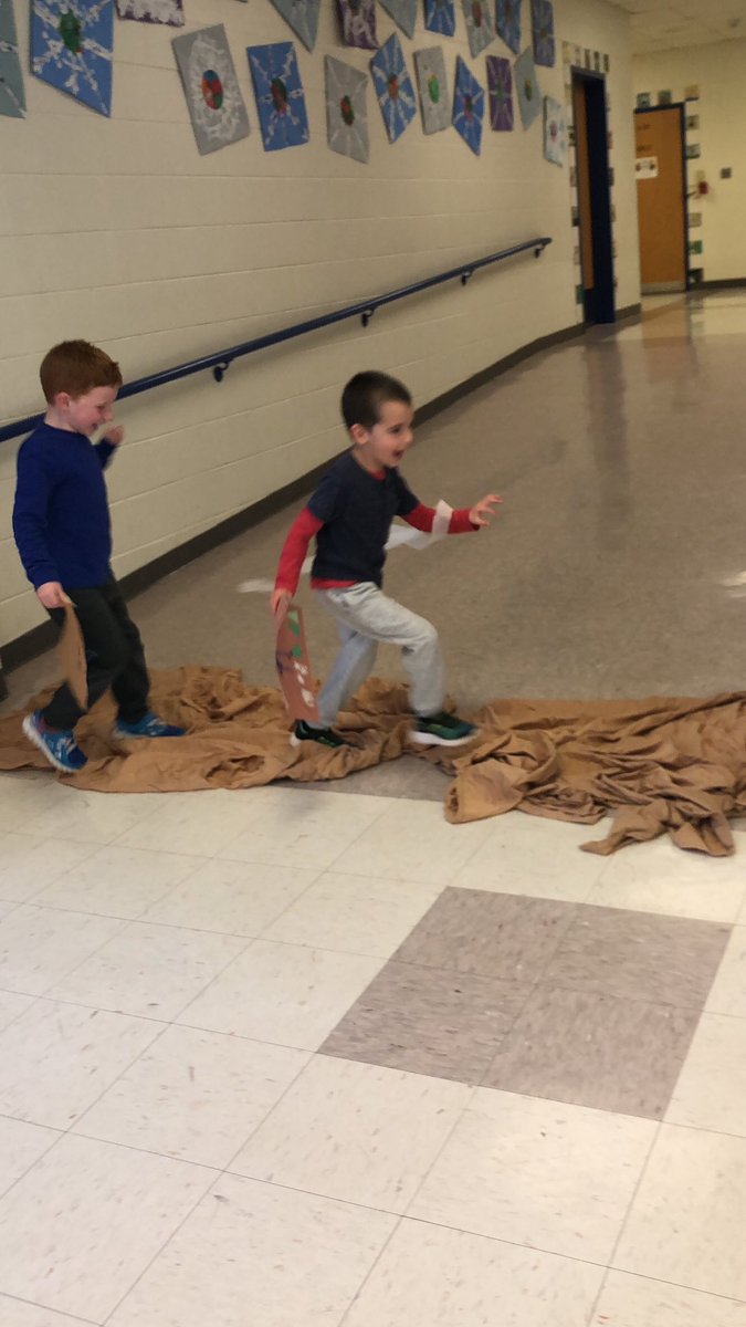 Were going on a bear hunt… and a special visitor joined us!!! #thehopewellway, <a href="/Dr_BethHoffman/">Beth Hoffman</a> #HESPeech