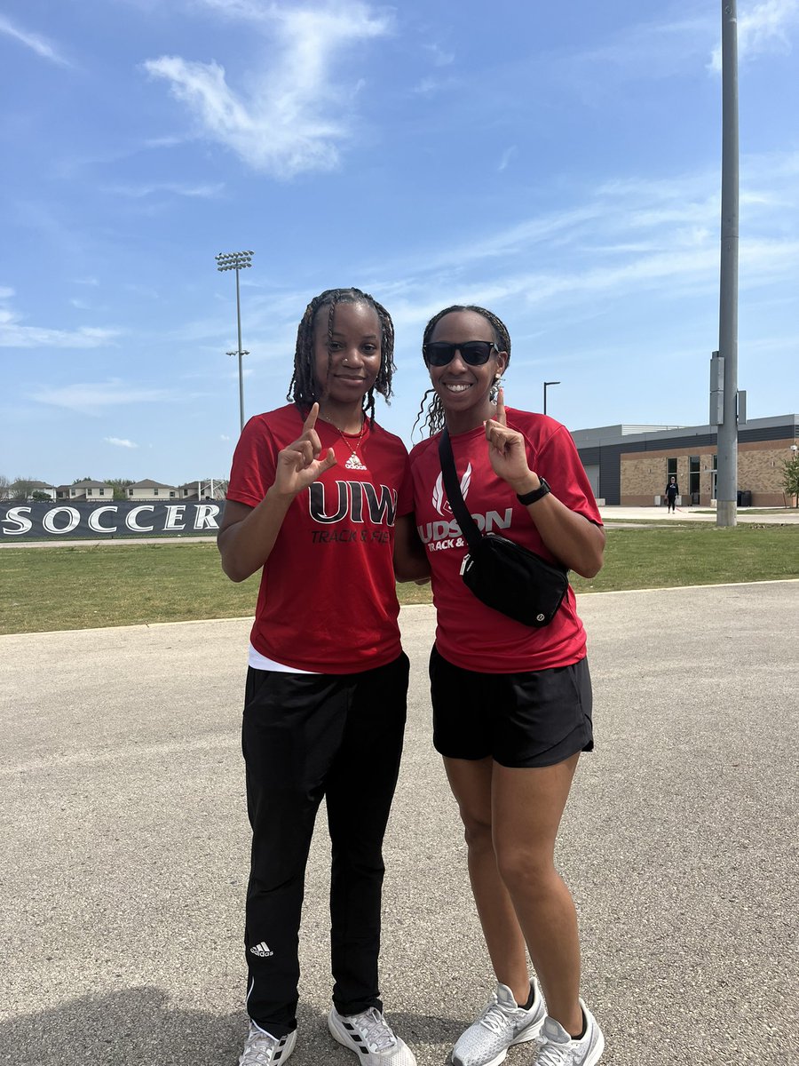 TrackJudson's tweet photo. Supporting a few Judson Track alumni at the UTSA Invitational! #NextLevelRockets #RocketPride https://t.co/8n5mXNfQDq