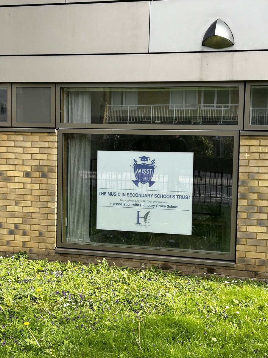 A great visit to <a href="/misst_music/">MiSST</a> Saturday school today. Great to see so many pupils performing together🎵 Looking forward to performing the music on Monday with the <a href="/TMAkirton/">Thomas Middlecott Academy</a> students.