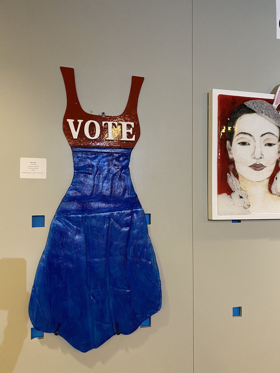 SatireAP's tweet photo. #Artomatic #WashingtonDC https://t.co/3JNZBnwRMN