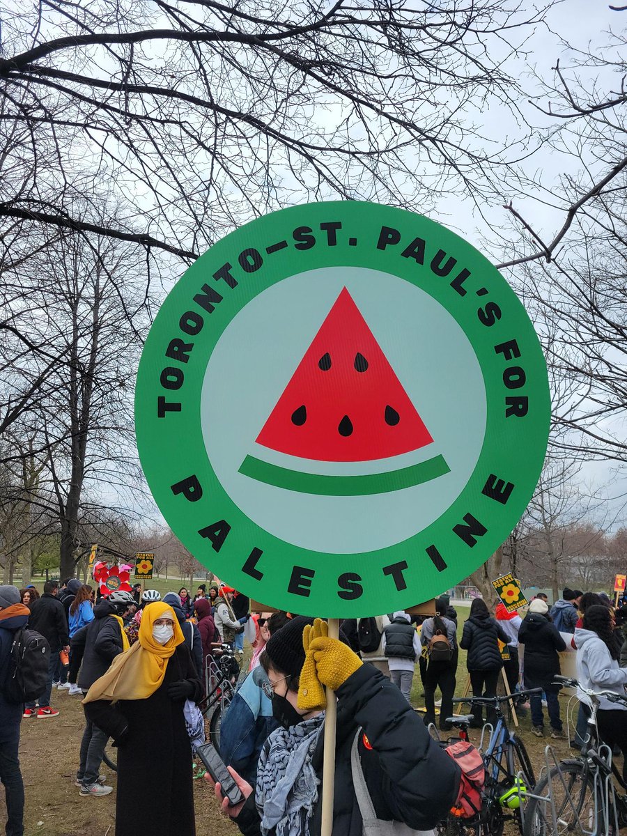 tsp4palestine's tweet image. Our team has been busy today! Showing off our brand-spanking new @tsp4palestine logo sign at the Migrant Spring event and at the Ramadan Resilience Rally for Gaza! #StatusForAll #UnitedAgainstRacism #Gaza_Genocide @MigrantRightsCA