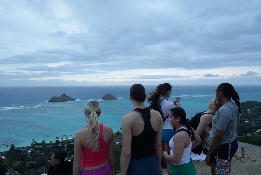 The best week with the best people 🫶 

Grateful to have spent the last week in one of the most beautiful places. Volleyball, beaches, and a whole lot of memories to last a lifetime. Mahalo, Hawaii. 🌺🤍