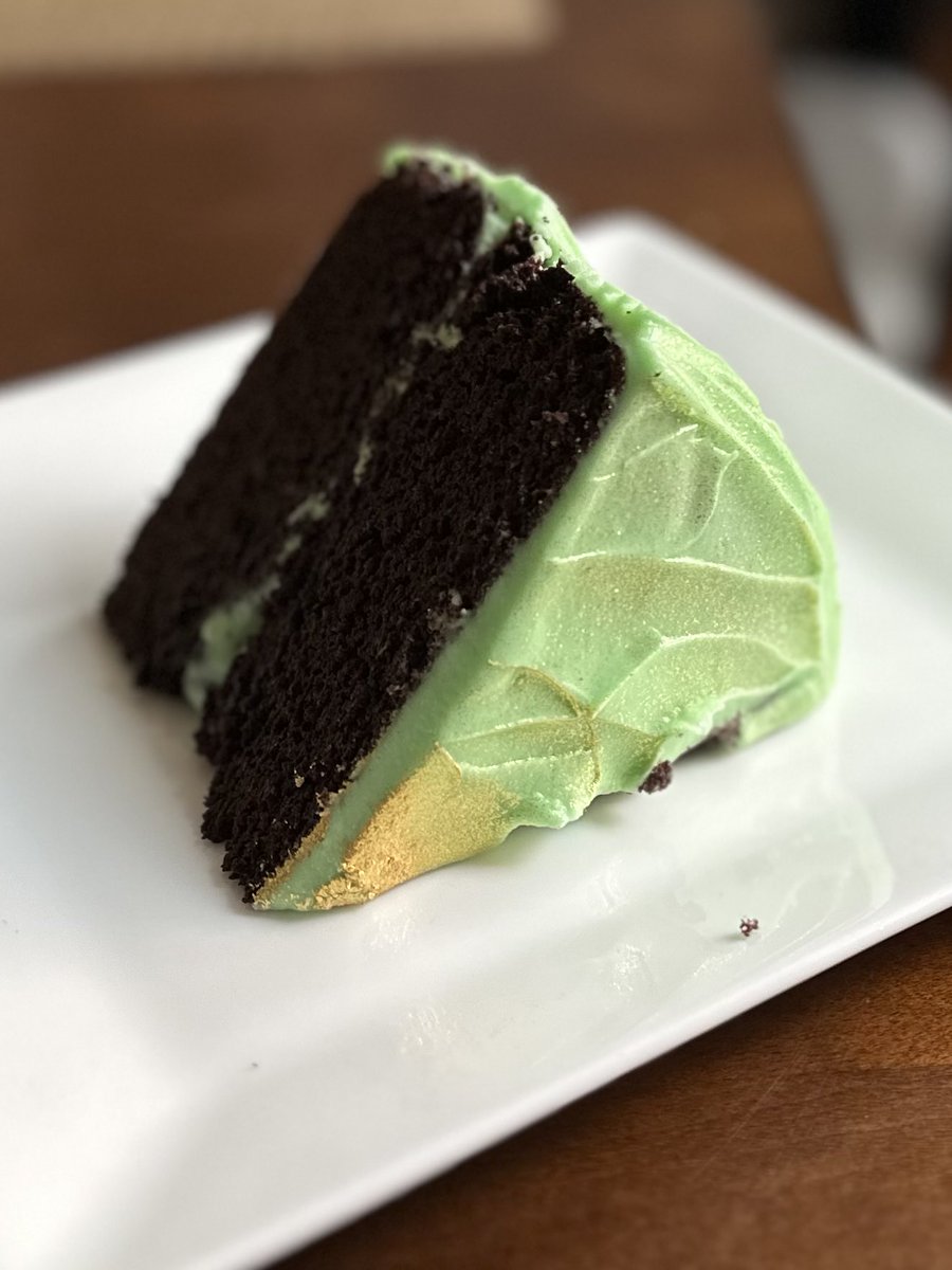 nighjonah's tweet photo. ☘️🍺🍫Green? For St. Patrick’s Day? Groundbreaking. Weekend bake: Guiness and chocolate cake with cream cheese frosting (as seen on Baking It). #dessert #stpatricksday #bakingit #chocolate #guiness #homebaking #saturday #cake https://t.co/f7wMpCT0dp
