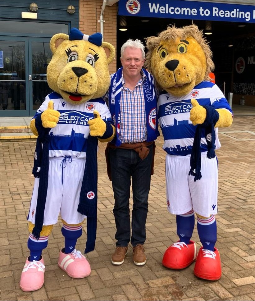 Magic atmosphere today at the @SC_Leasing Stadium and a fab win. No better place for @ReadingFC to do its talking! Potential new owners in the stand too. Come on, we can do this, on & off the pitch! @SellBeforeWeDai #readingfc @TalkReading @EFL @RFCLatest @EFL_Comms @SkyFootball