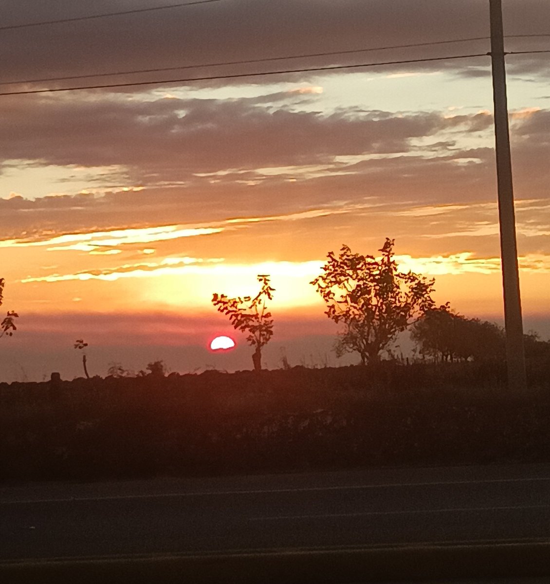 Atardecer, desde la Autovía del Este.
