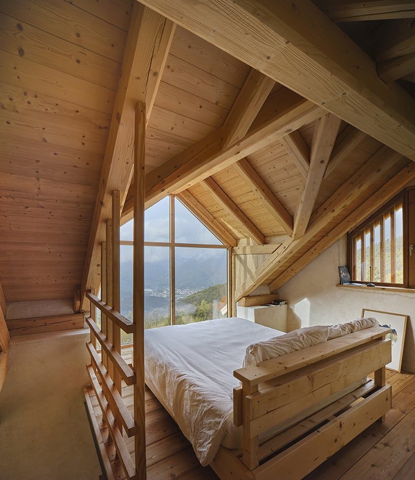 designboom's tweet photo. officina82 employs wood and stone to renovate abandoned rye barn in the italian alps https://t.co/t7KjDnfgYS https://t.co/AoPvkFukKc
