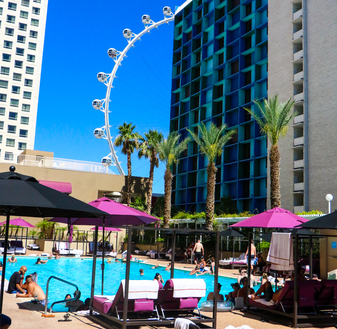Ready for #CaesarsSummer views in Vegas! 💦 🌞 

Save your spot poolside here: bit.ly/3uSaN85