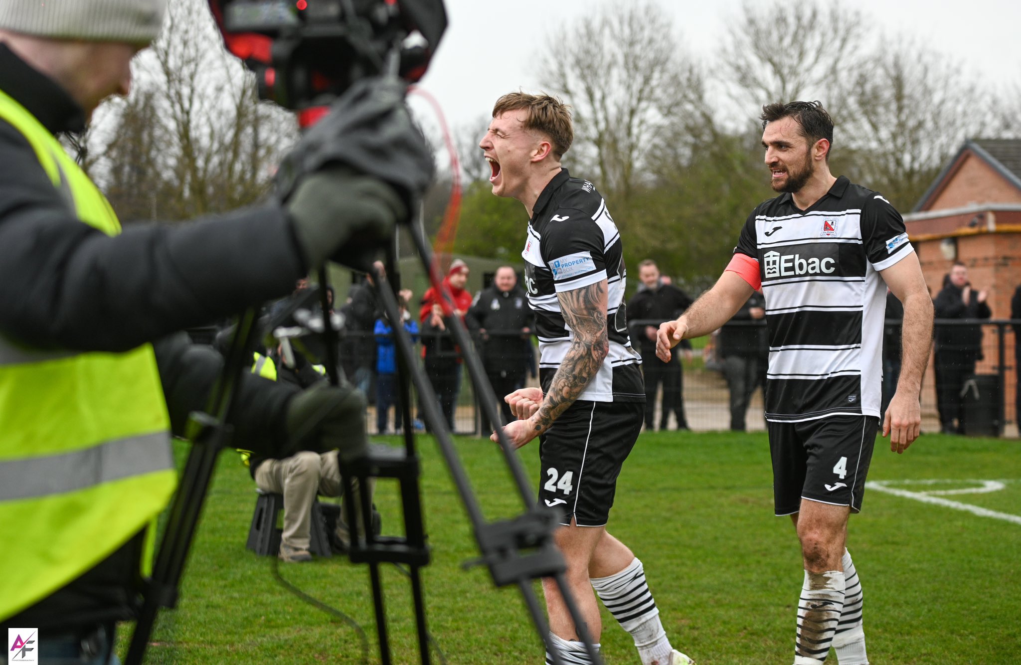 Darlington FC Official Darlo X