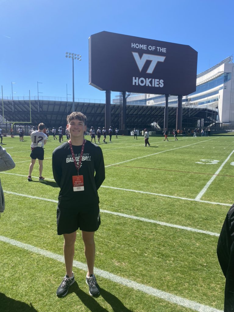 Had a great day today at Virginia Tech, Thanks for the invite! @CoachShawnQuinn @CoachPryVT @Coachcrist1 @TylerBowen @LovedayTodd @MattPenland14