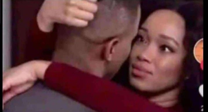TheComboni's tweet photo. Her: Babe, are you serious you wanna take me Comboni League?
Me: Yes, I will. You look excited!
Her; Ninyenda kureba @ekikompola kyirukunyaza Pioneers .
Me: ๐ฎ
Her: Even @KingShots1 will be there?
Me:why?
Her: He is the best photographer around town!
#ComboniLeague
#Kingshots https://t.co/3r8IcyzRng