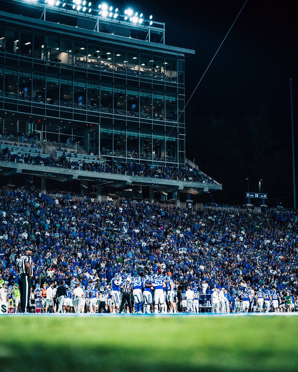 DukeFOOTBALL tweet picture