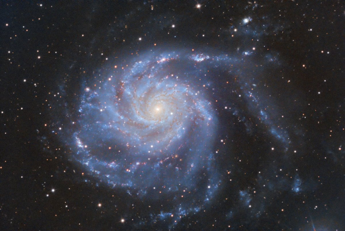 aldebaran_k5's tweet photo. Algunos de mis últimos trabajos (2.ª parte) #Cosmos #Astronomy #DistantGalaxies https://t.co/oB9R04zO5k