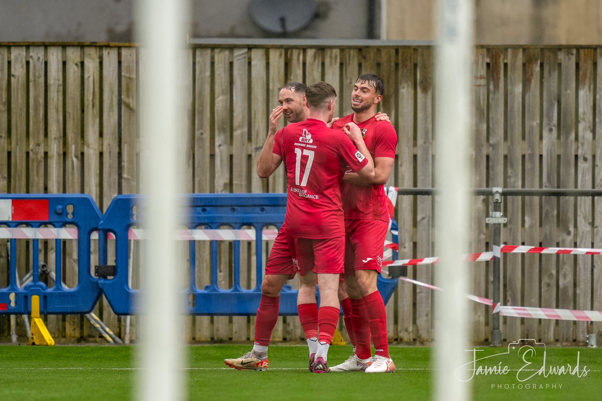 LlanelliReds's tweet photo. 💥 The winning goal on Derby Day from @ethancann3!

A massive shift from the boys to secure all three points today 👏🔴

#RedTown https://t.co/HV3tCvxkGF