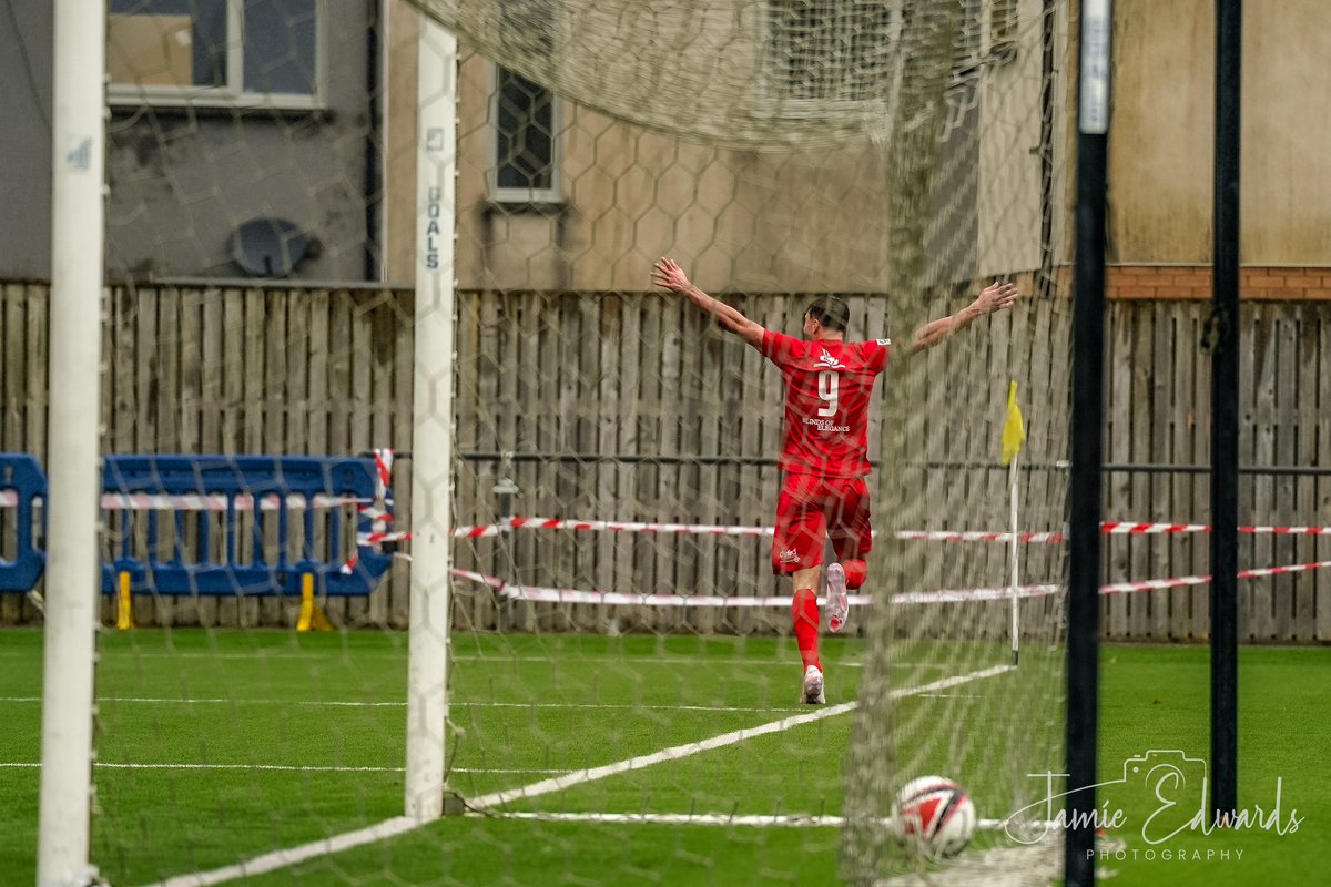 LlanelliReds's tweet photo. 💥 The winning goal on Derby Day from @ethancann3!

A massive shift from the boys to secure all three points today 👏🔴

#RedTown https://t.co/HV3tCvxkGF