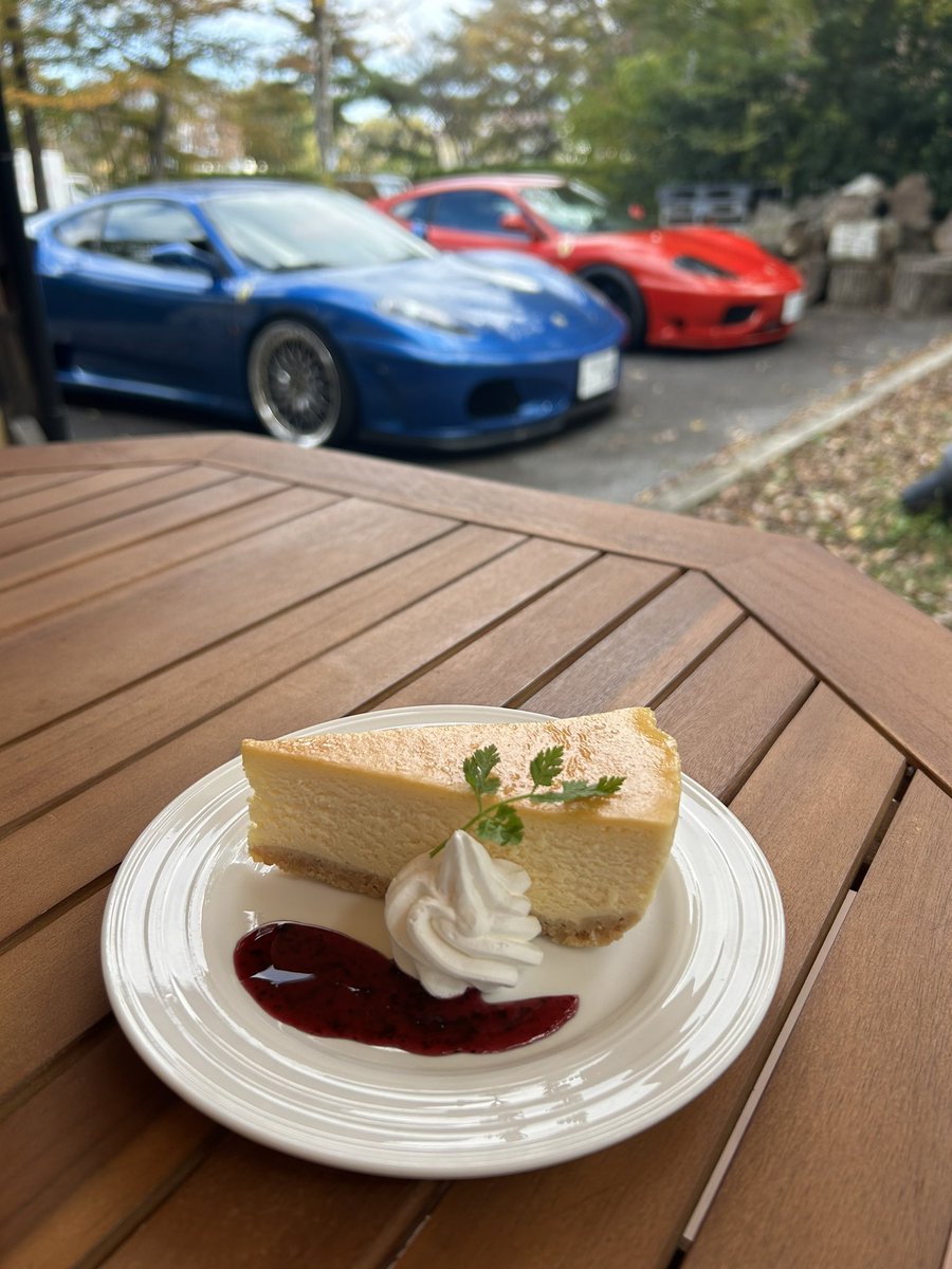 HIDEAKI327's tweet photo. 3月24日、輸入車の集い開催‼️

那須のカフェを貸切にしての開催になり、20日まで参加者募集中です😊

参加費は無料ですが、カフェでランチ必須になります🍴

#輸入車の集い
#輸入車ミーティング
#那須
#カフェ貸切
#ランチ https://t.co/zW9I01jnp9