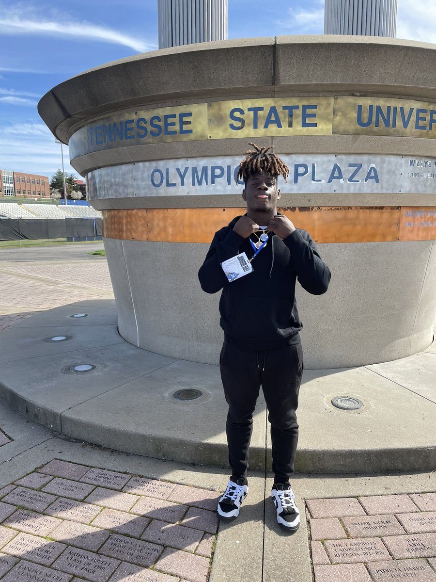 JoshuaR_Whiting's tweet photo. Had a great time at Tennessee State thanks for the invite💙
#gotigers
@CoachTWilson20 @TSUFbrecruiting @HallTechSports1 @AL7AFootball @CoachMcNutt @Madhousefit https://t.co/9rNWydbgCm