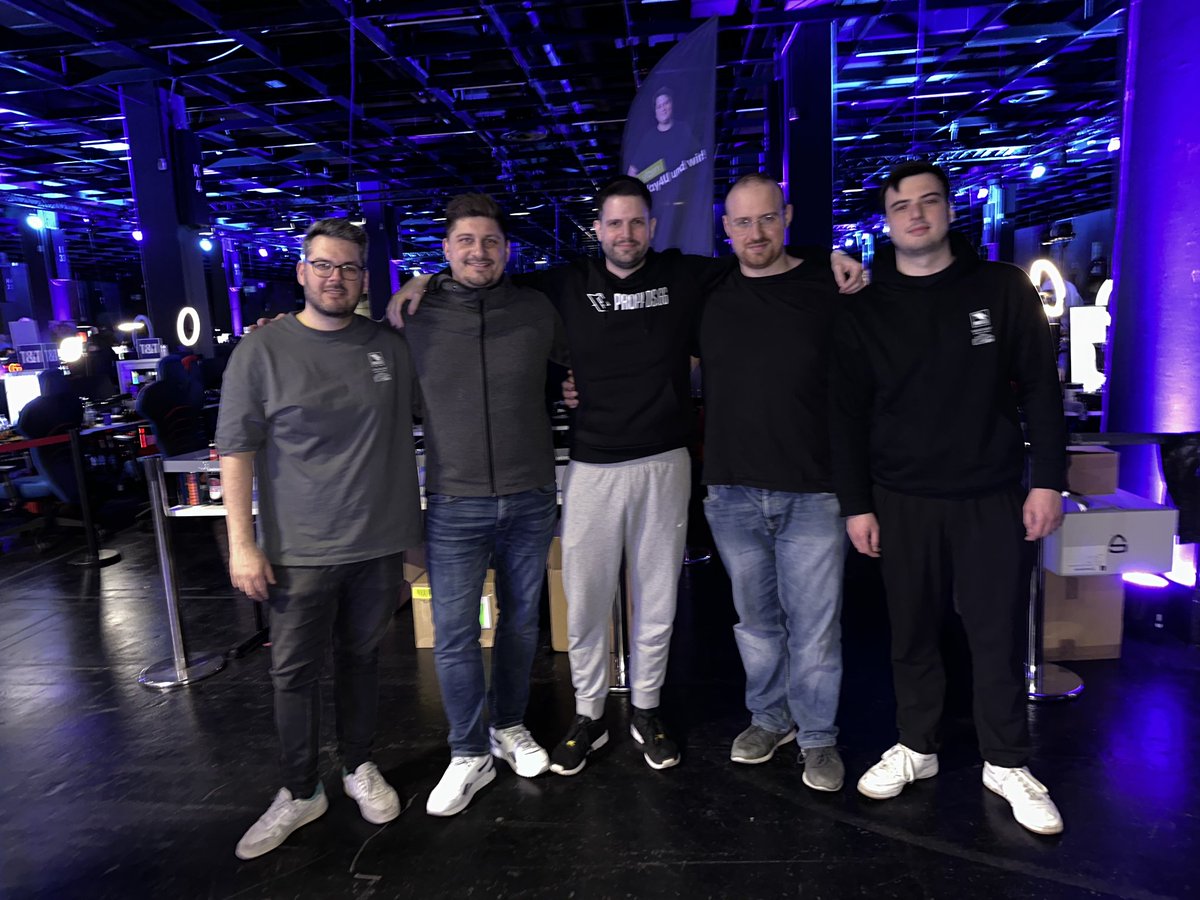 Gewinnen die erste Ausgabe der <a href="/GamescomLAN/">gamescom LAN</a> mit Team <a href="/propads_gg/">propads.gg</a> 😍

Danke für den ganzen Support 🥹❤️