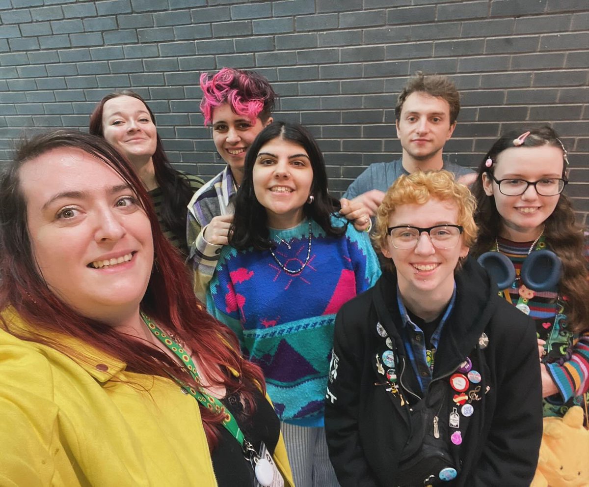 <a href="/Uni_Slam/">Uni Slam</a> <a href="/BathSpaUni/">Bath Spa University</a> uni slam team have made it to the semi finals! 🎉🎉🎉 Congratulations 🎉🎉🎉🎉 we’re all rooting for you for tomorrow ♥️♥️♥️