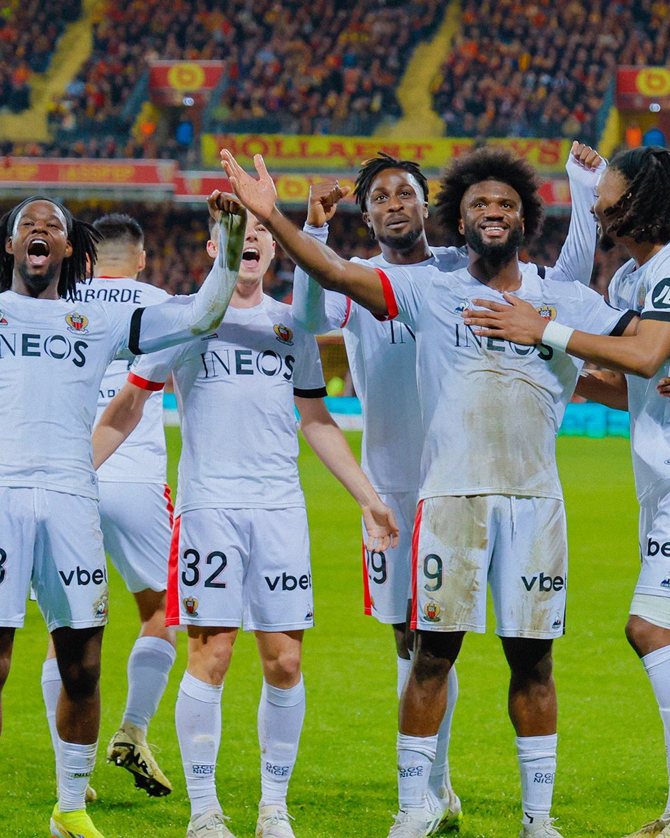 RÉ-GA-LA-DE 🦅 Quel match, quelle victoire ❤️🖤 ISSA NISSA ⚡️ @ogcnice #RCLOGCN #FOOTBALL #LECOQSPORTIF