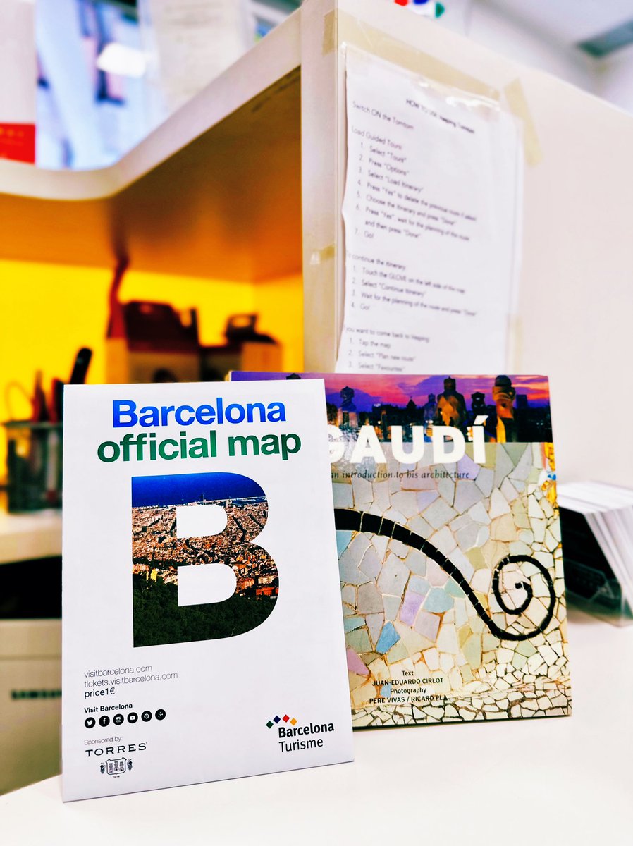 Vesping's tweet photo. Barcelona official map 🗺️  &amp; Gaudí 👨‍🎨 #typefully https://t.co/TqS9tdxvnA