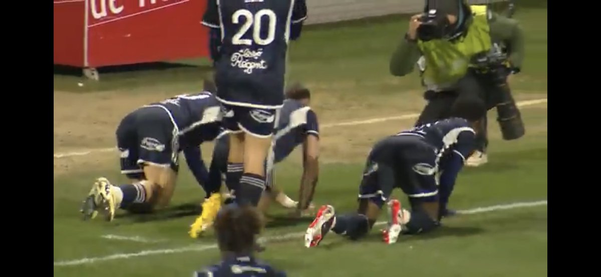 J’ai une théorie sur cette célébration…