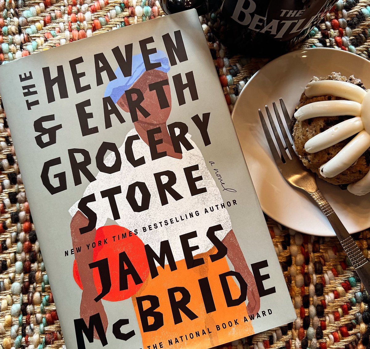 🔥 Loving every bit and morsel of this book! 🔥 

#GGsBookClub #theheavenandearthgrocerystore