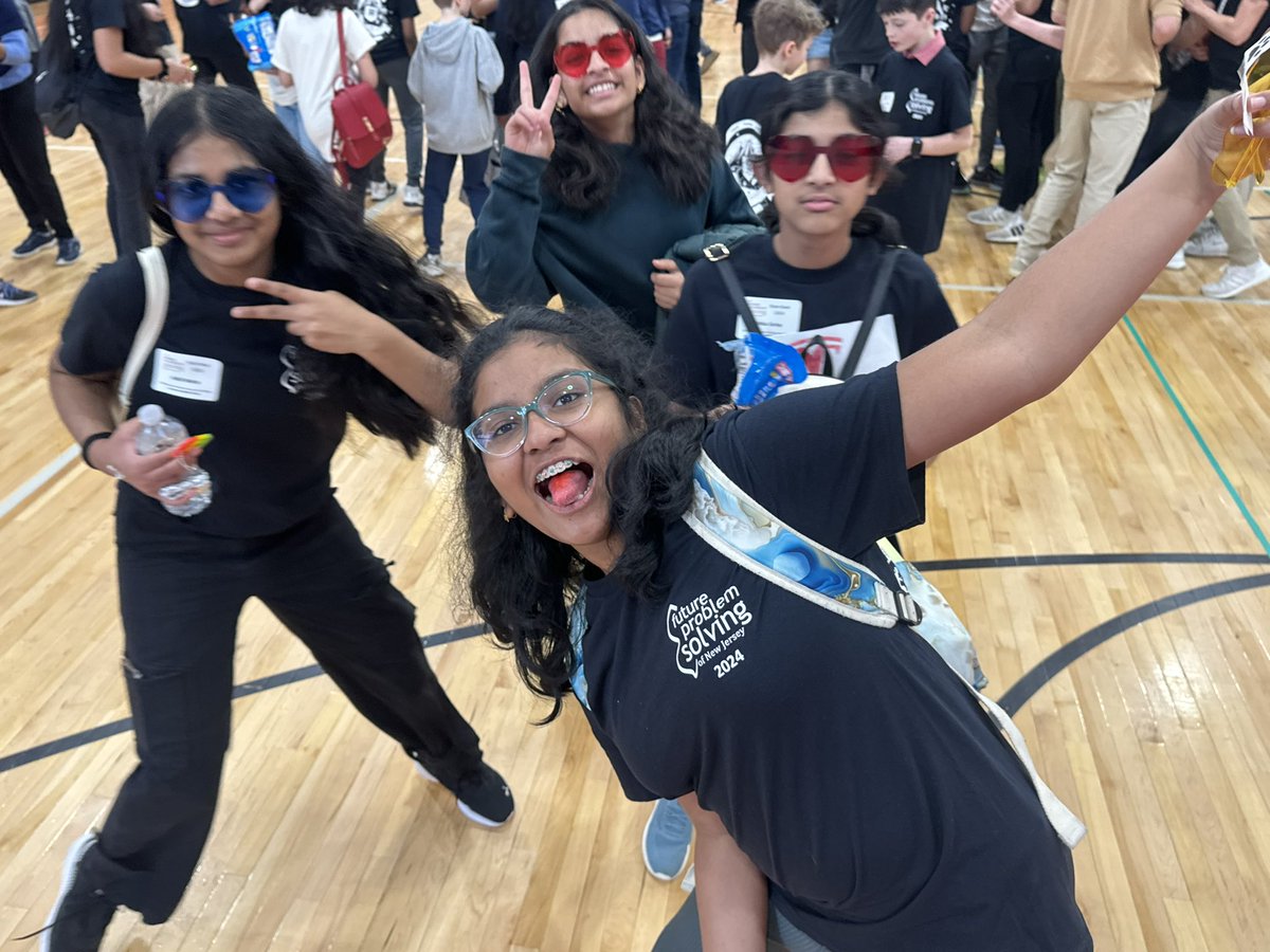 Bec_Chirps's tweet image. A great FPS State Bowl! #TeamCommUNITY #wwprsd