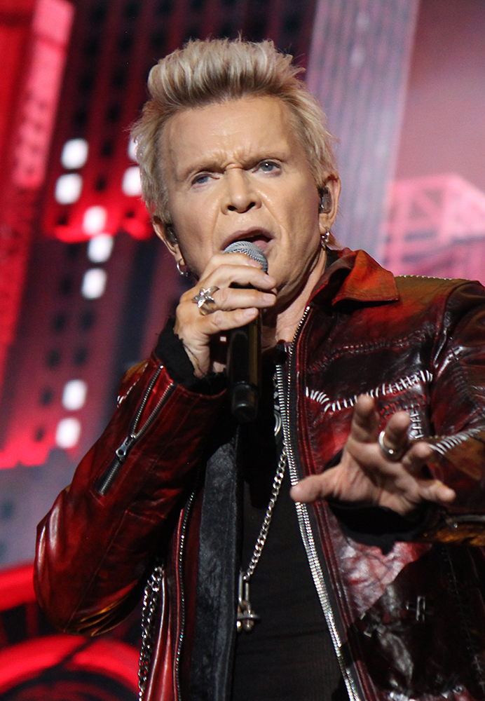 PHOTO LIVE MUSIC tweet media