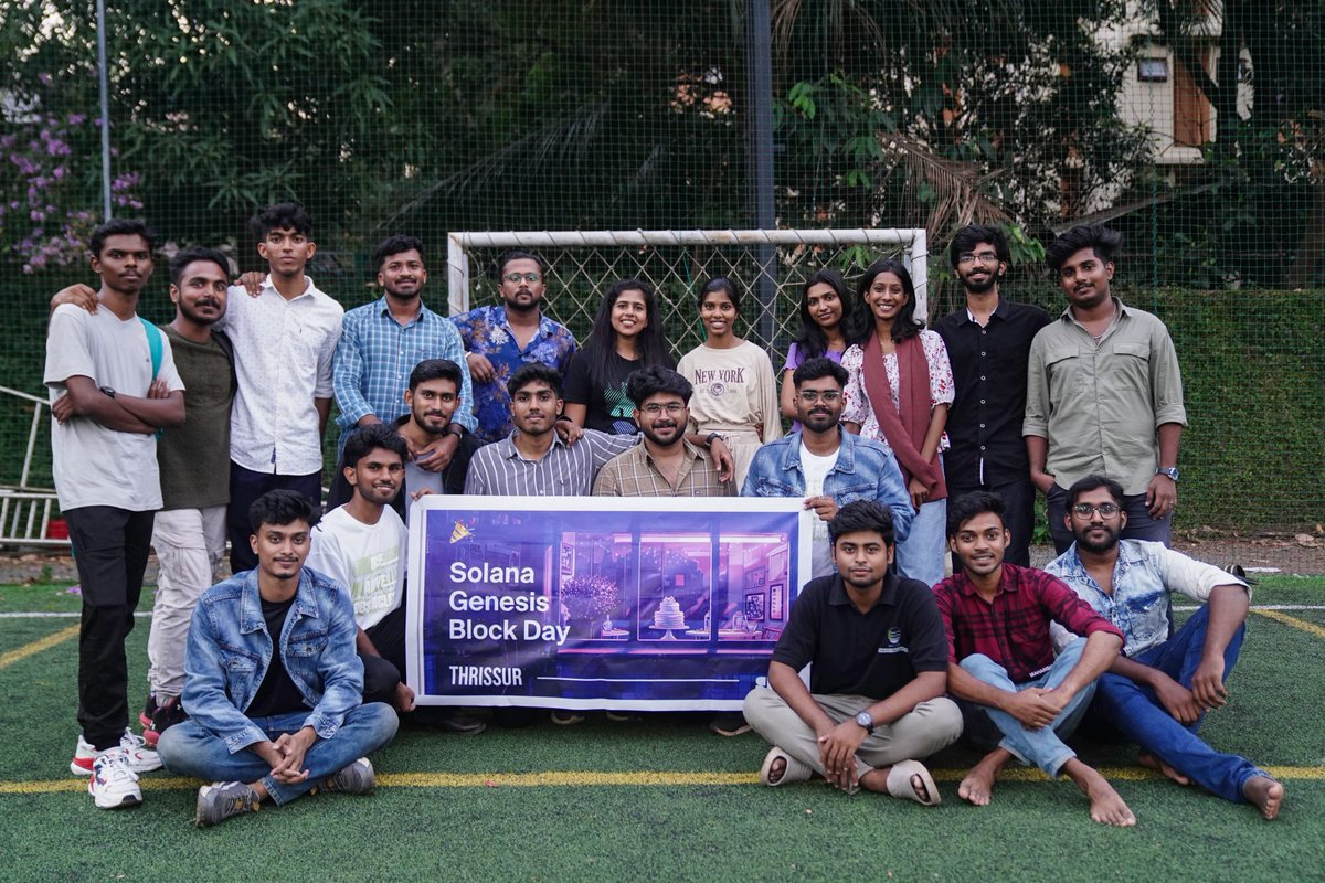0xtadashii's tweet photo. Happy Birthday Solana❤️!
🎉 Sucessfully hosted @solana Genesis Block Day Meetup in Thrissur with 30+ Member, the vibe was insane 💫, gave away Some Merch to the participants, Improvised and made a football match 😺,
Thank you @SuperteamDAO, @SuperteamIN 
@Boldrin71
@Web3_kerala https://t.co/YNswaI0KiG