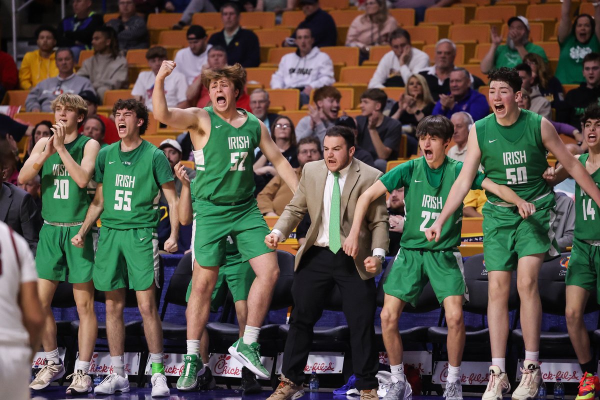 Perseverance pays off: Irish break through late, claim Class AA state championship with 42-39 win over Bluefield: wvmetronews.com/2024/03/16/per… #wvprepbb