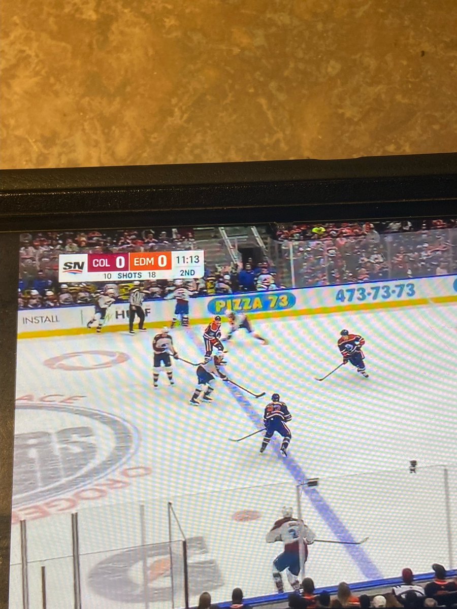TopBunk09's tweet photo. @EdmontonOilers who’s running the video replays looking for offsides? MacKinnon was offside one minute before the 1st goal. #hireme #offside https://t.co/X7MDA9ikDU