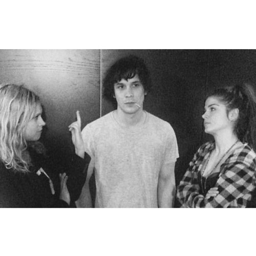 This is amazing! Love this reunion! ♥️