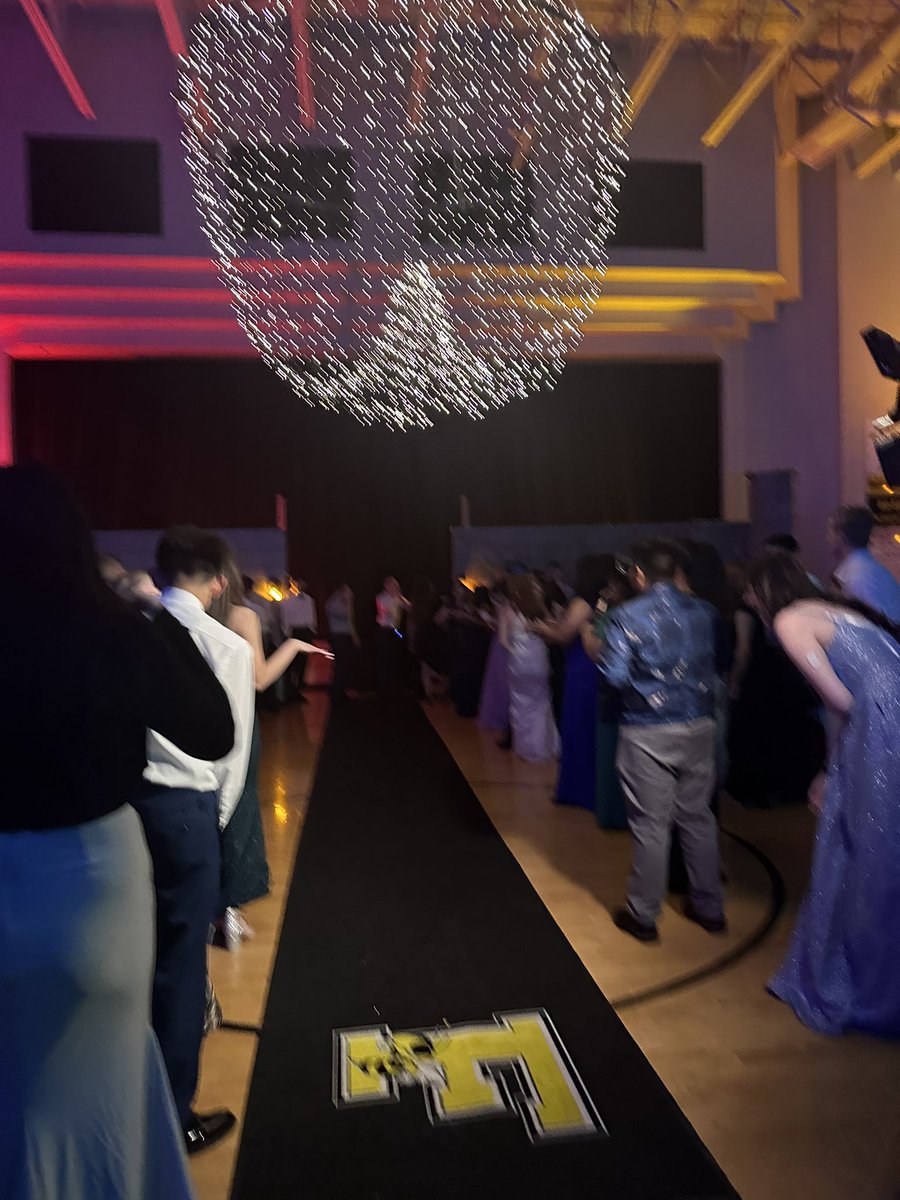 wcsFvHSct's tweet photo. Our JROTC Ball was Fire! Our very own @wcsGolden &amp; Mr Dave Shepherd were guest speakers. Edley’s BBQ donated all the food, @wcsFVHStheater sang a song from their  “Into the Woods” show! We made some amazing decorations for our “A Starry Night Fairytale” theme. #jacketpride https://t.co/pThcR3MyiL