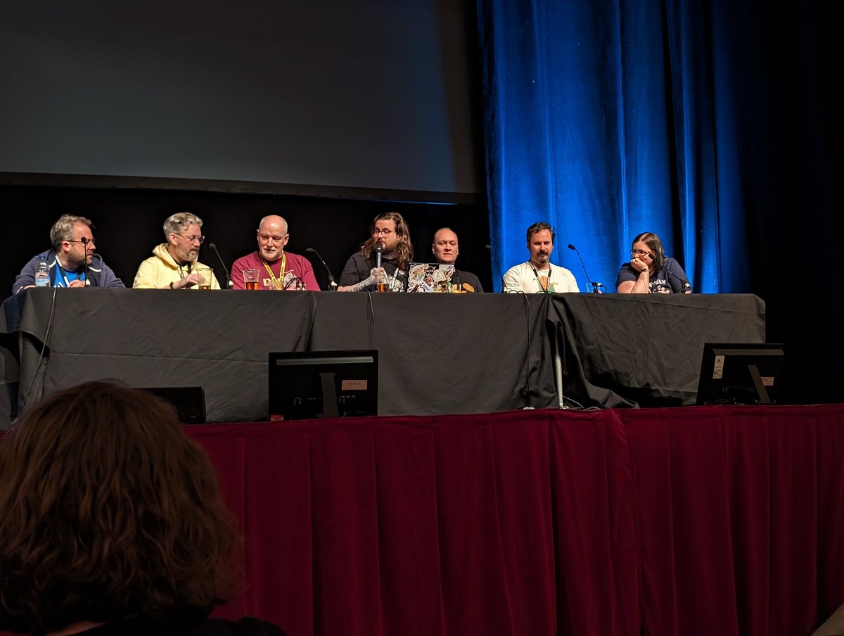 crispygoth's tweet photo. Had a fun couple of days at Airecon catching a bunch of great live shows: @johnneh's DnD panel show, @piratemoustache making up an RPG in an hour, @IvanBrett playing Entropoly, @Questingtime playing DnD and finally some musical funnies from @EdJollyboat and @ComedyTomedy... https://t.co/6hlZGUItDU