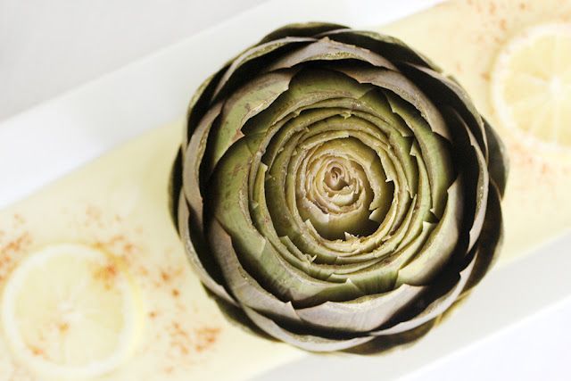 southernmomlove's tweet image. Why not treat yourself and your bae to a special evening in? Artichokes with my easy mock Hollandaise dip makes a great appetizer and pair well with a sparkling wine!

Date Night In: Brut Rosé &amp;amp; Artichokes southernmomloves.com/2017/05/date-n…
#datenightin #recipe #artichokes #hollandaise