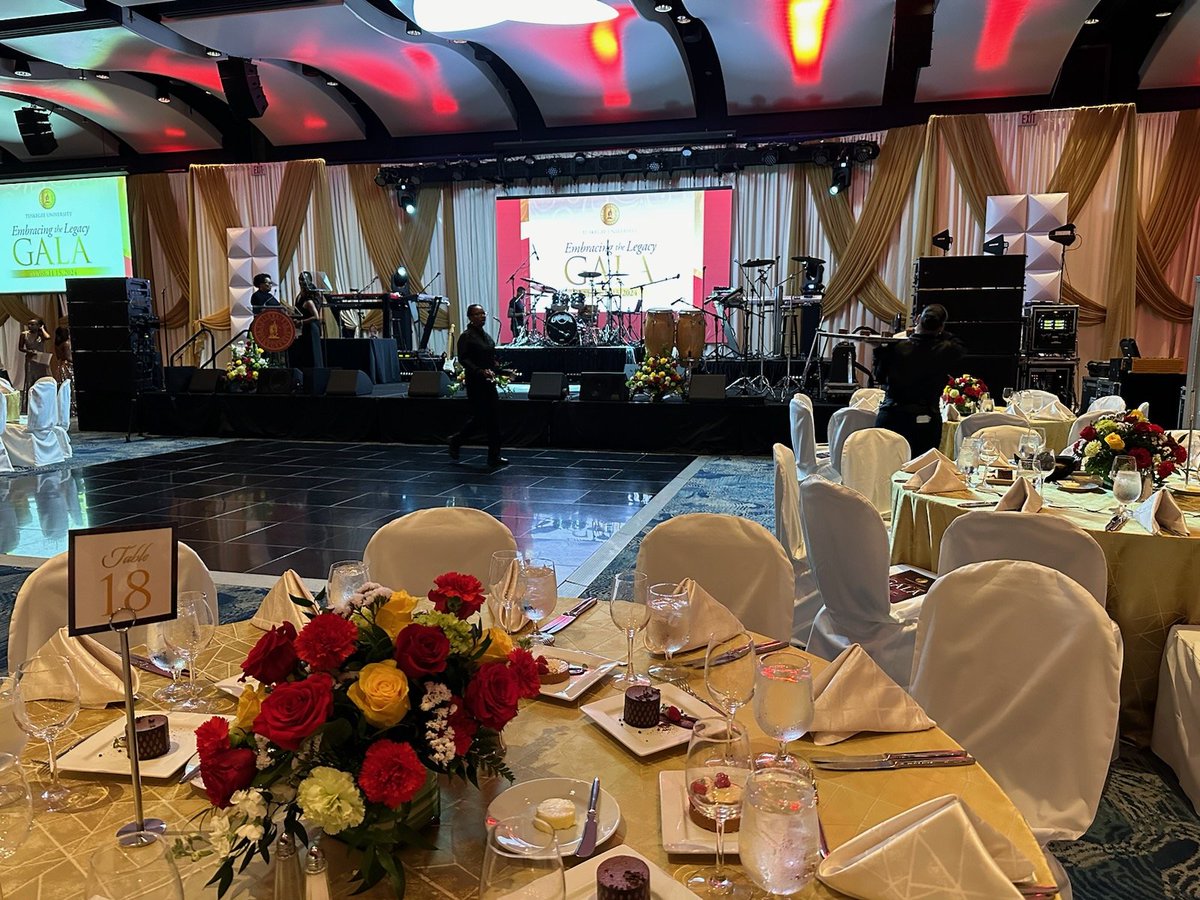 EventsMathes's tweet image. What a magical night for @TuskegeeUniv and their first Gala here in Atlanta! 

It was an amazing night of fundraising and celebration for the Tuskegee students and community! 

#gala #events