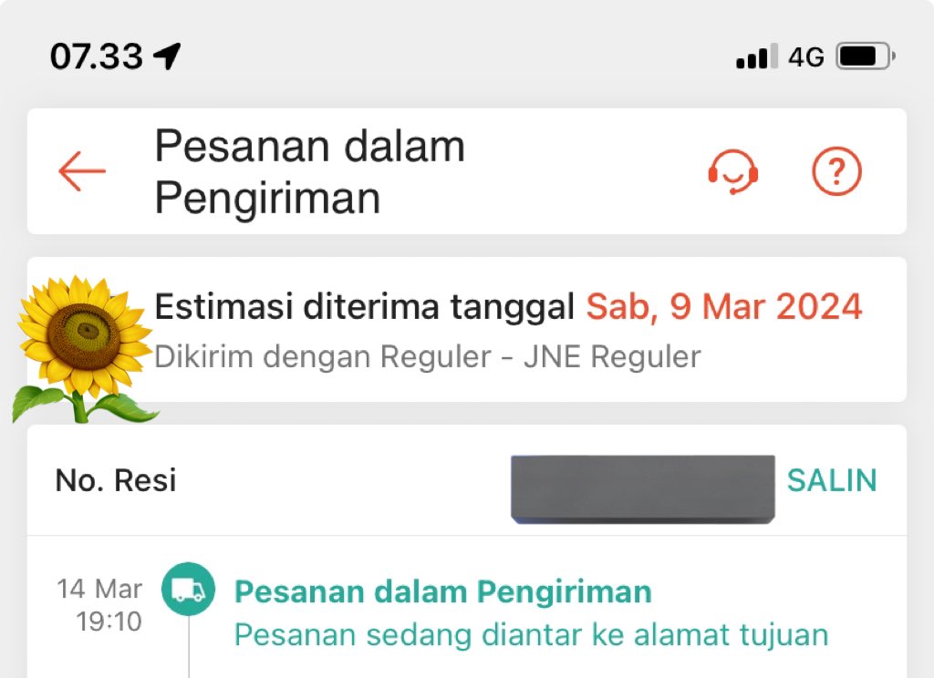 @JNE_ID Harusnya diterima tgl 9, tgl 14 pengiriman kerumah, tapi tgl 17 hari ini belum sampai. 2x buat laporan JNE, 3x laporan Shopee tapi masih belum sampai juga paketnya. Masalahnya dimana? Kalau gak bisa diantar paketnya, kasih saya ambil sendiri.