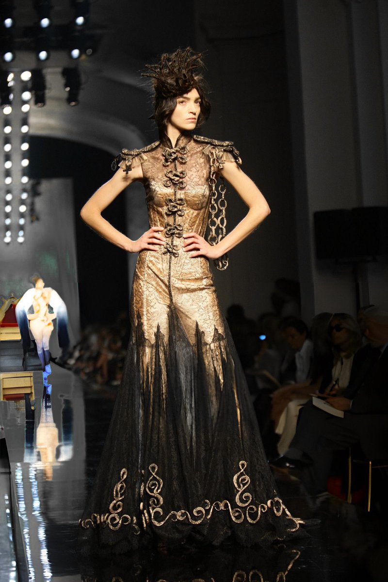 【専用☆キャプテン・アメリカ☆ さま】Jean Paul Gaultier GI1GEBIW0AEwT5m.jpg