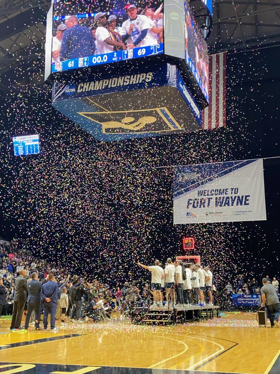 Fun Fact:  <a href="/TrineAthletics/">Trine Thunder</a> is the first #D3MIAA team to win the NCAA Men’s Basketball Championship since 2000! 🏀

#MIAAmbkb #GreatSince1888